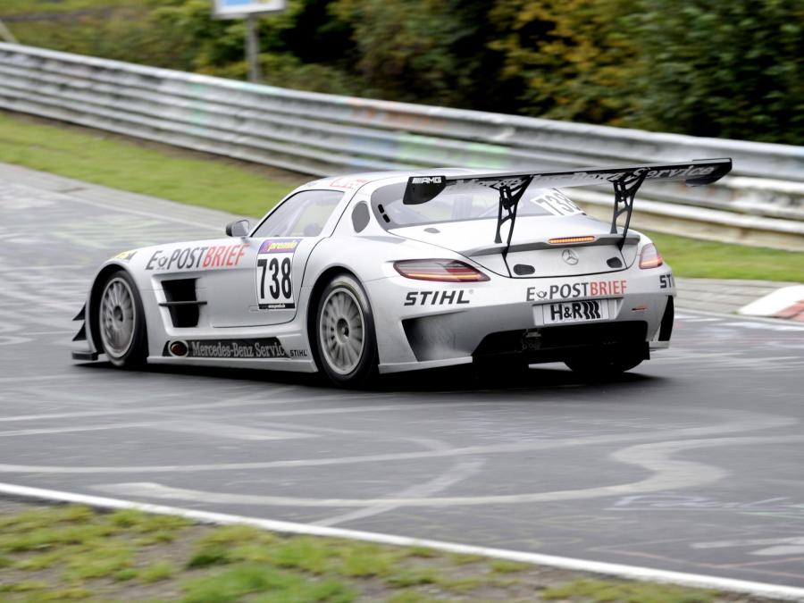  Mercedes-Benz SLS AMG GT3 2010 года  (фото 26 из 47)